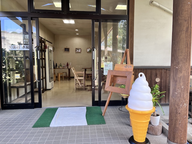 WOOD Caféの写真1